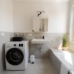 شقة Come4stay - Zentrale Lage - Balkon By Interhome *