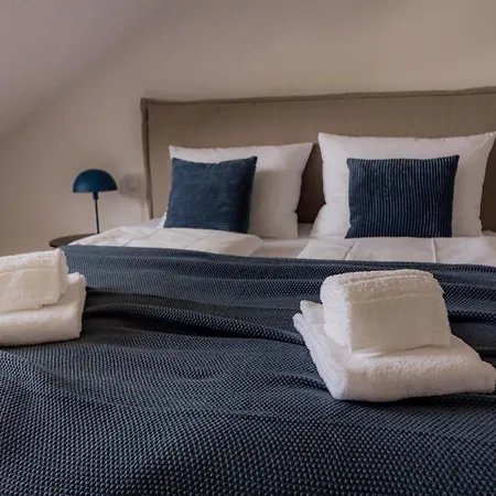Come4stay - Zentrale Lage - Balkon By Interhome شقة