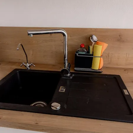 Come4stay - Zentrale Lage - Balkon By Interhome